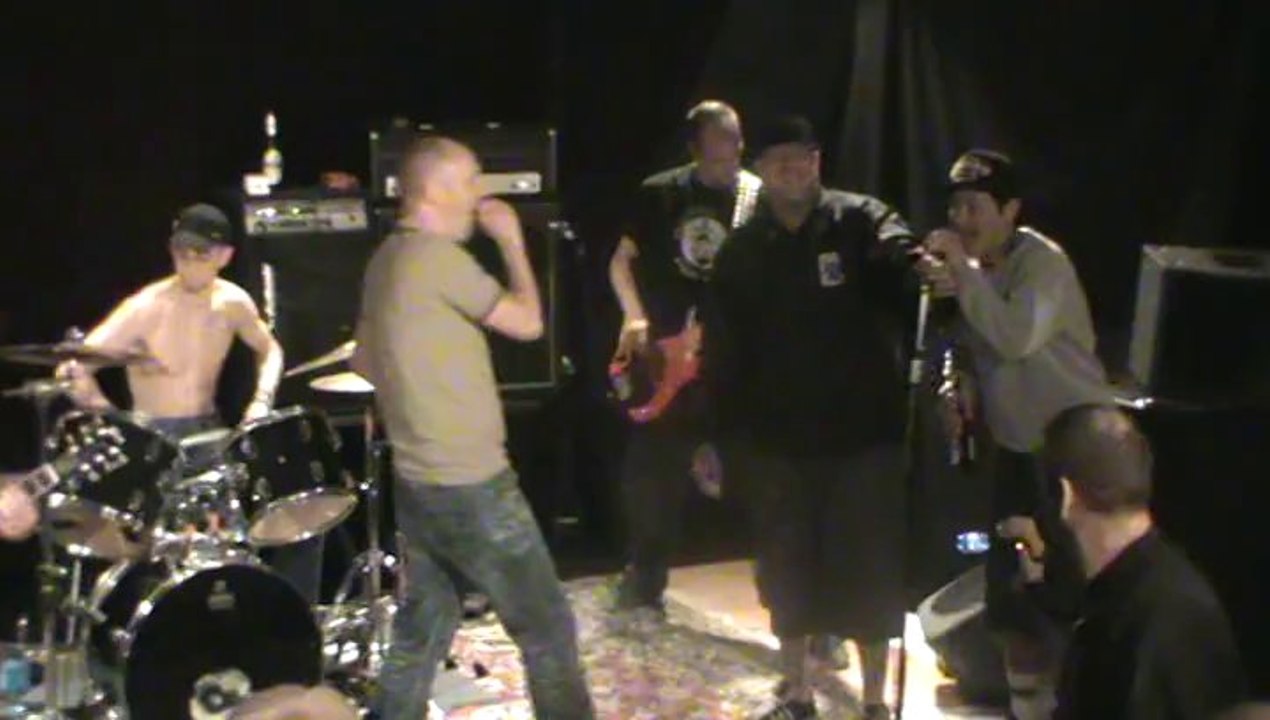 Chux Bollox le 02.05.2013 au piednu Le Havre part 06