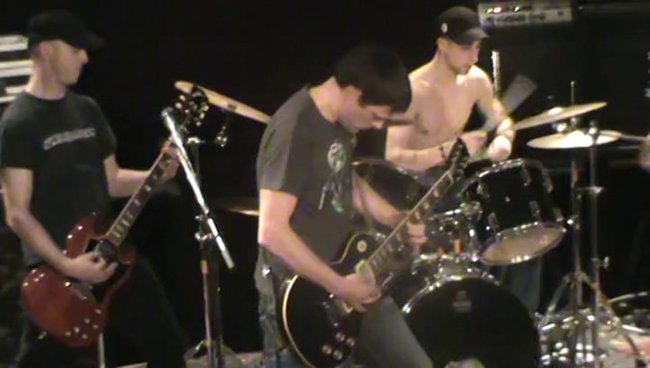 Chux Bollox le 02.05.2013 au piednu Le Havre part 07