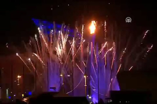 Soçi'de görkemli tören