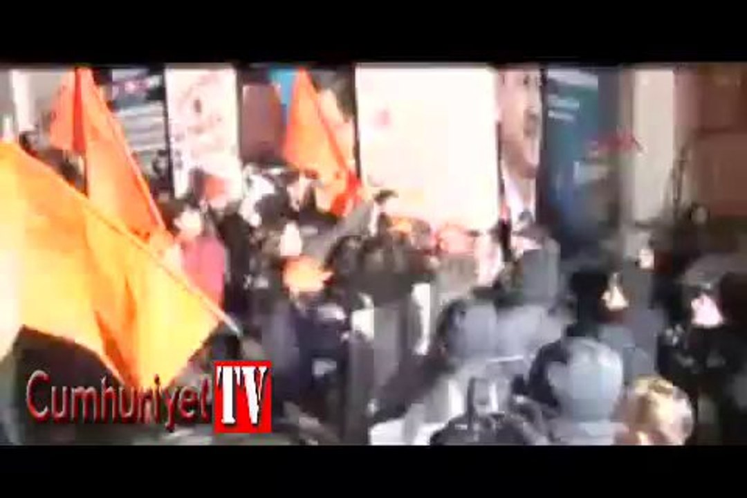 Ankara'da Melih Gökçek eylemine müdahale!