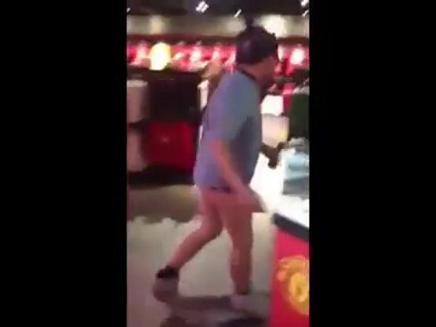 City'li taraftar United'ın yuvasını bastı!