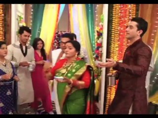 Ye Hai Mohabbatein Ishita and Raman sangeet ceremony