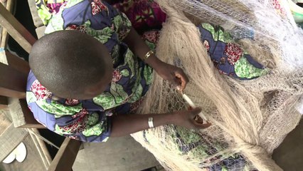 L'école flottante, un îlot d'espoir à Lagos