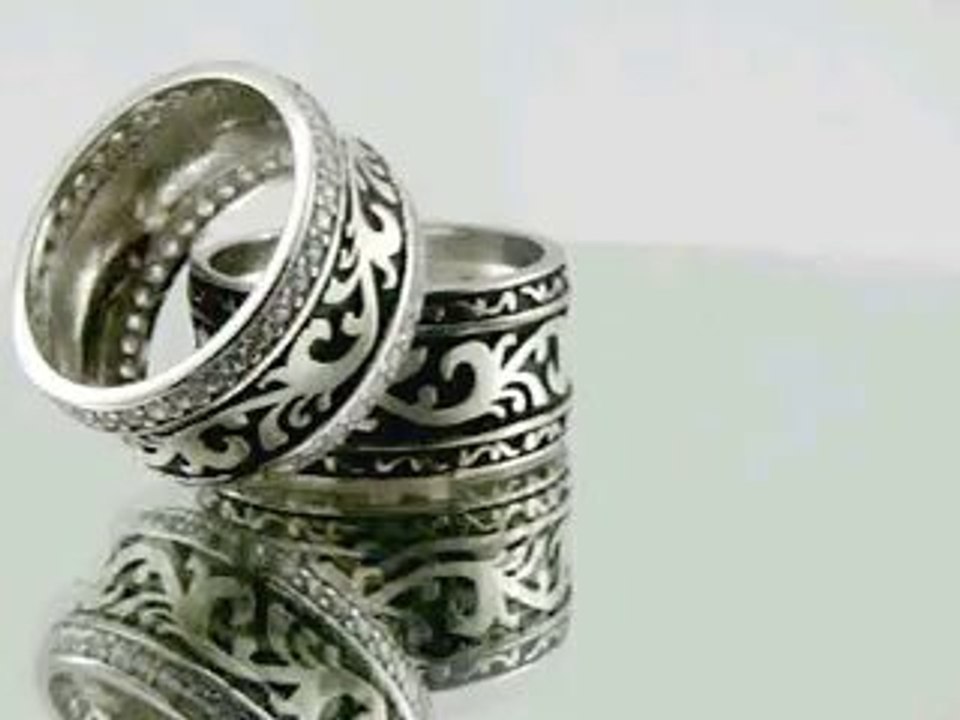 Yaprak Desenli Şık Gümüş Alyans