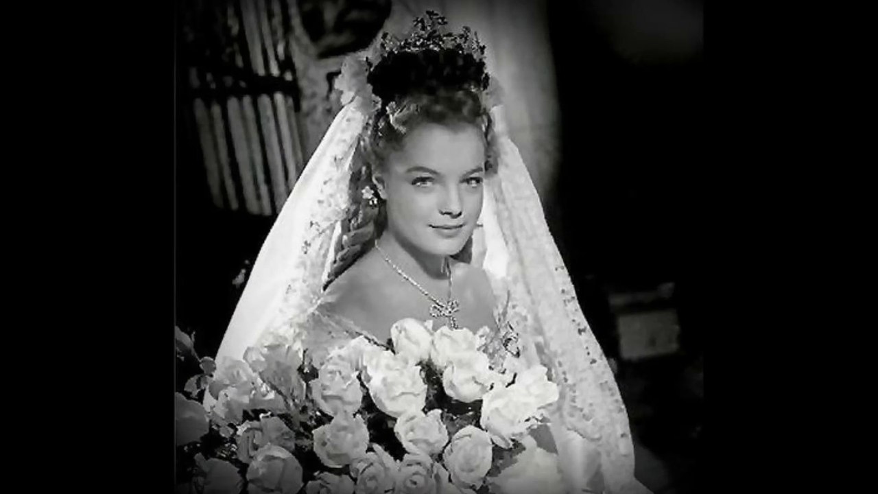 ROMY SCHNEIDER IMMORTELLE QUELLE BEAUTÉ