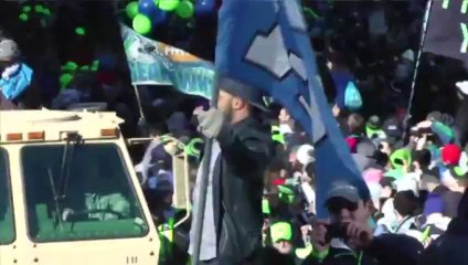 Parade des seahawks de seattle pour la victoire du super bowl