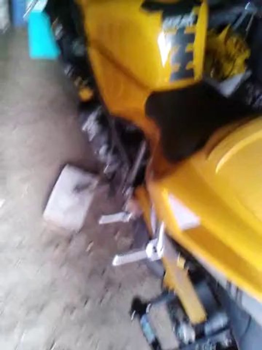 pschitt dans la boite à air