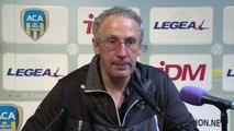 Conférence de presse AC Arles Avignon - Chamois Niortais (0-0) : Franck  DUMAS (ACA) - Pascal GASTIEN (NIORT) - 2013/2014