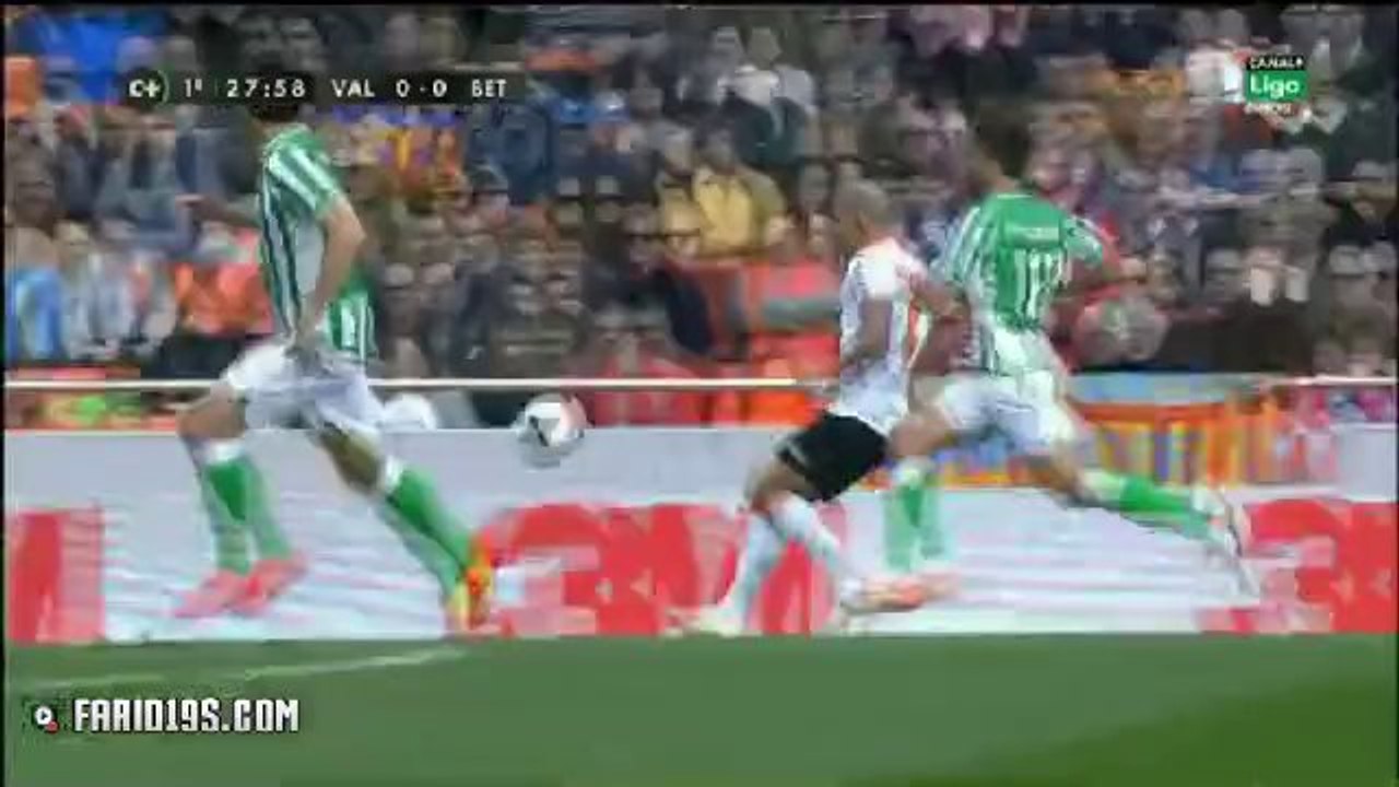 Sofiane Feghouli  VS Real Betis