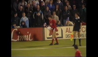 Oldham Athletic V Scarborough League Cup 3rd Round 1st Half 1989