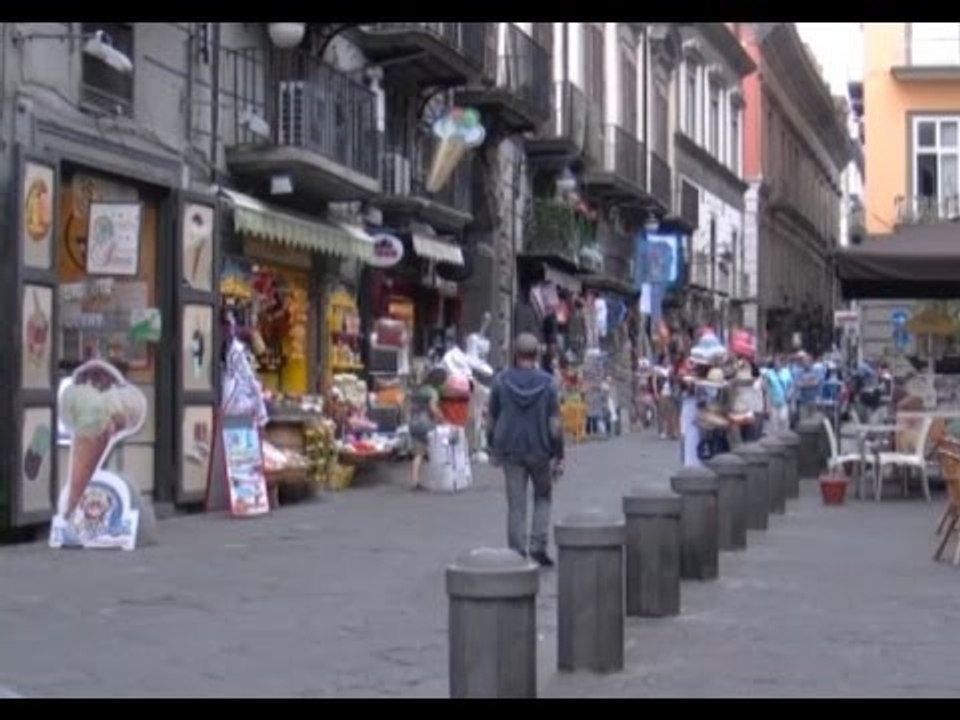Napoli - I commercianti del centro storico chiedono più sicurezza (08.02.14)