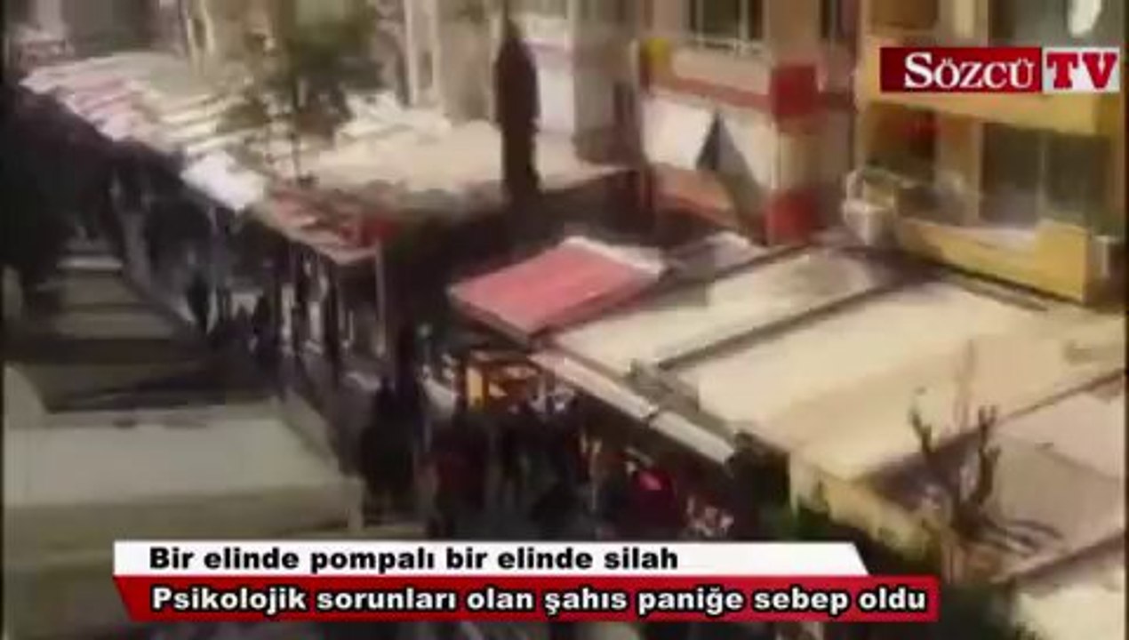 Bir elinde pompalı bir elinde silah!