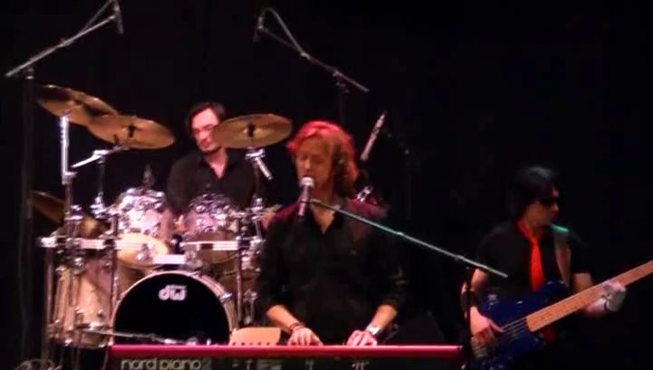 "Lipstick joue Balavoine" - Les oiseaux parties 1 et 2