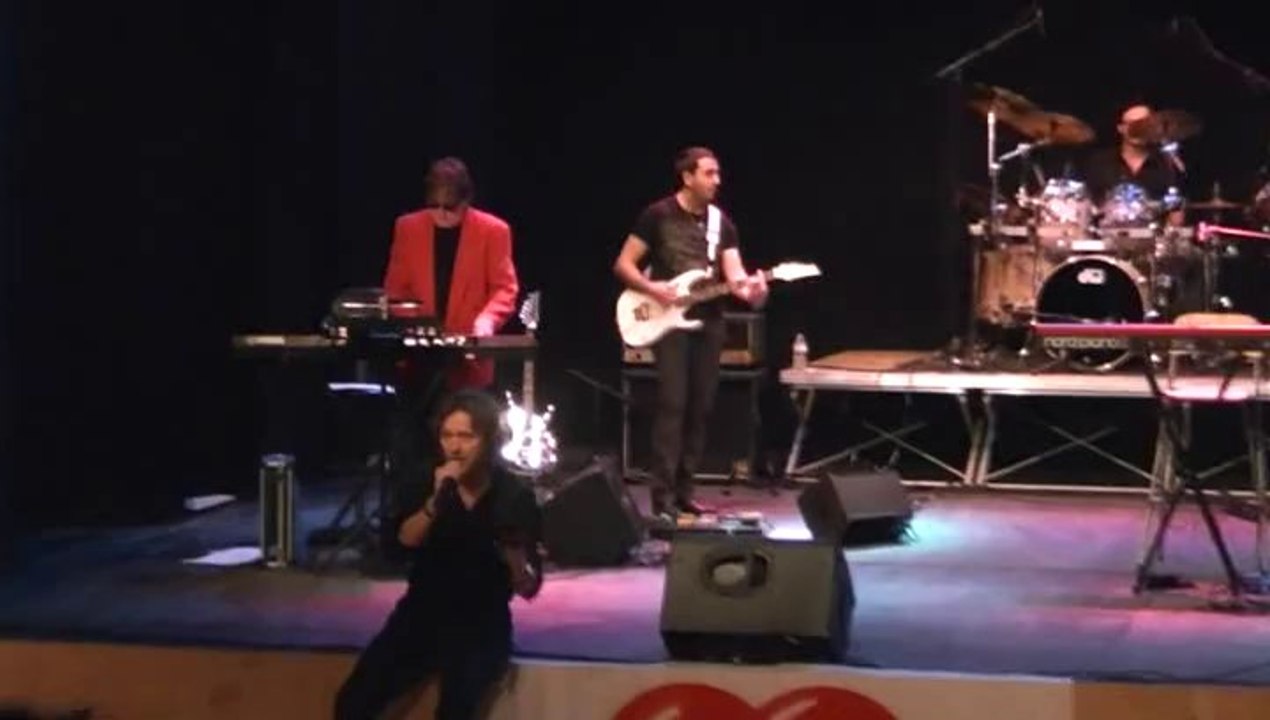 "Lipstick joue Balavoine" - Lipstick polychrome