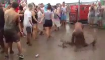 Dumb guys playing in the mud... Awesome Festival!
