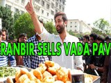 Ranbir Kapoor Sells Vada Pav In Mumbai College | Latest Bollywood News