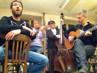 le parapluie (Georges Brassens) par la Compagnie Brassens