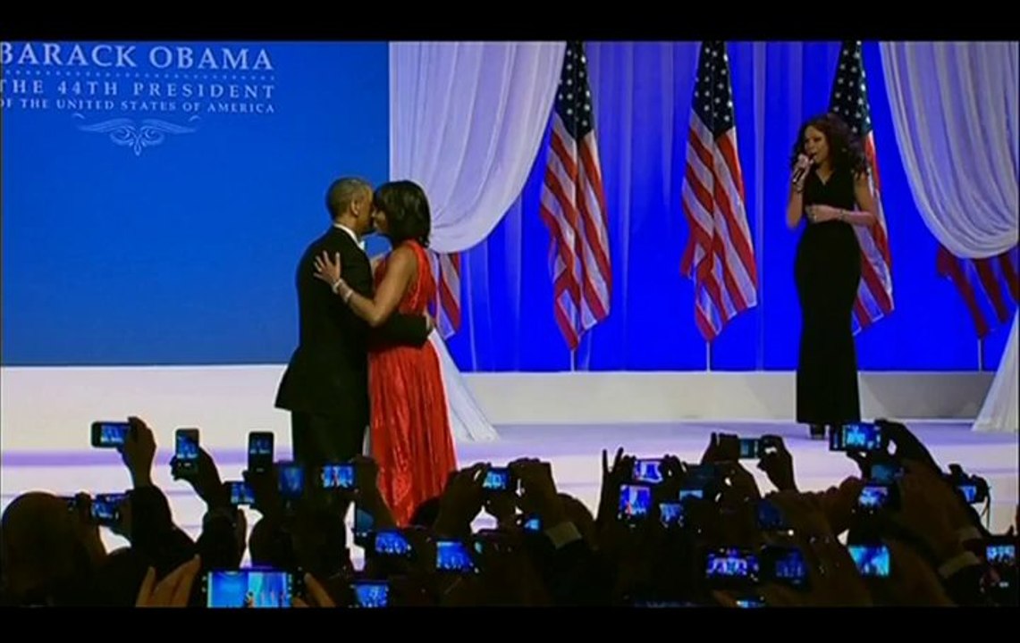 Hollande en visite d'Etat aux Etats-Unis : "la première depuis le 2e mandat d'Obama"