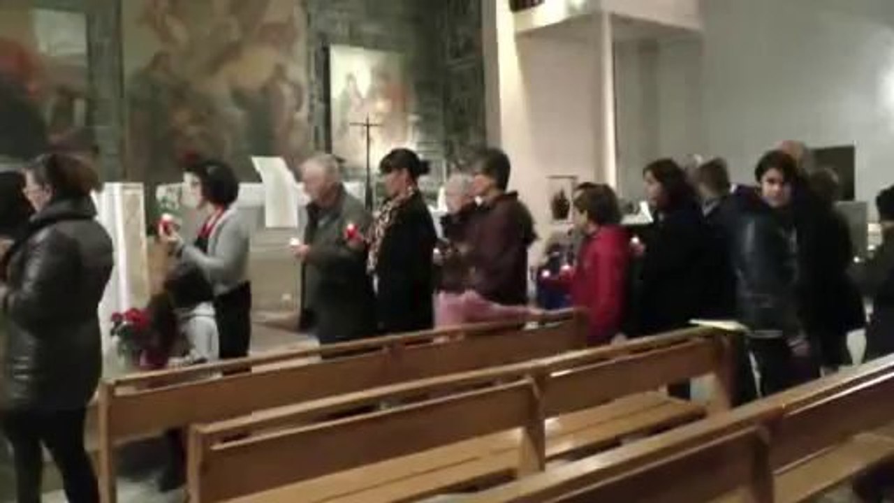 LES  W-D.D. MICHOU NEWS - 24 DECEMBRE 2013 - LA MESSE DE NOEL EN L'EGLISE SAINT VINCENT DE PAUL.