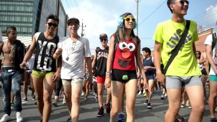 “Día sin pantalones” en Medellín