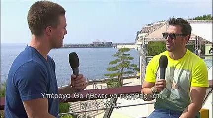 2013.11.30 Stephen Amell @ Interview MTV Greece