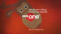 Mrs Browns Christmas Sing-A-Long - Mrs Browns Boys - Christmas )