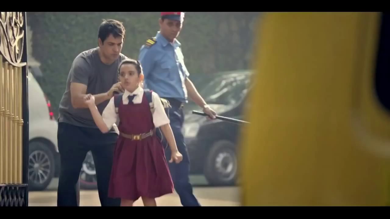 ICICI Lombard -- 2014 TVC -- Latest TV Ad -- Nibhaye Vaade