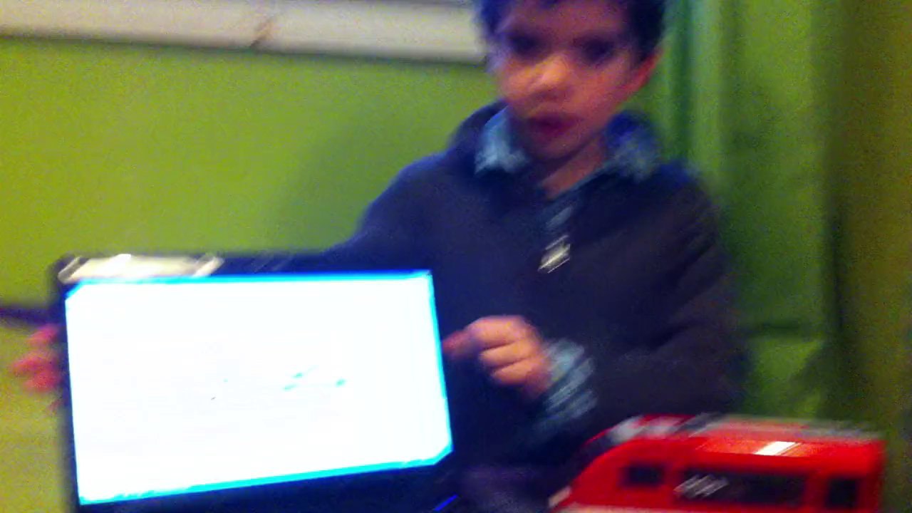 demande de Jalil - comment glisse l'aérotrain (sustentation)