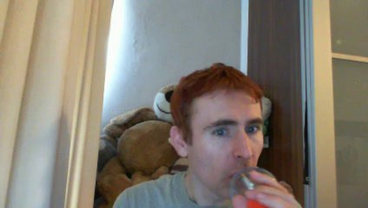 Wiwi égratigne "filles faciles" de Jean Jacques Goldman