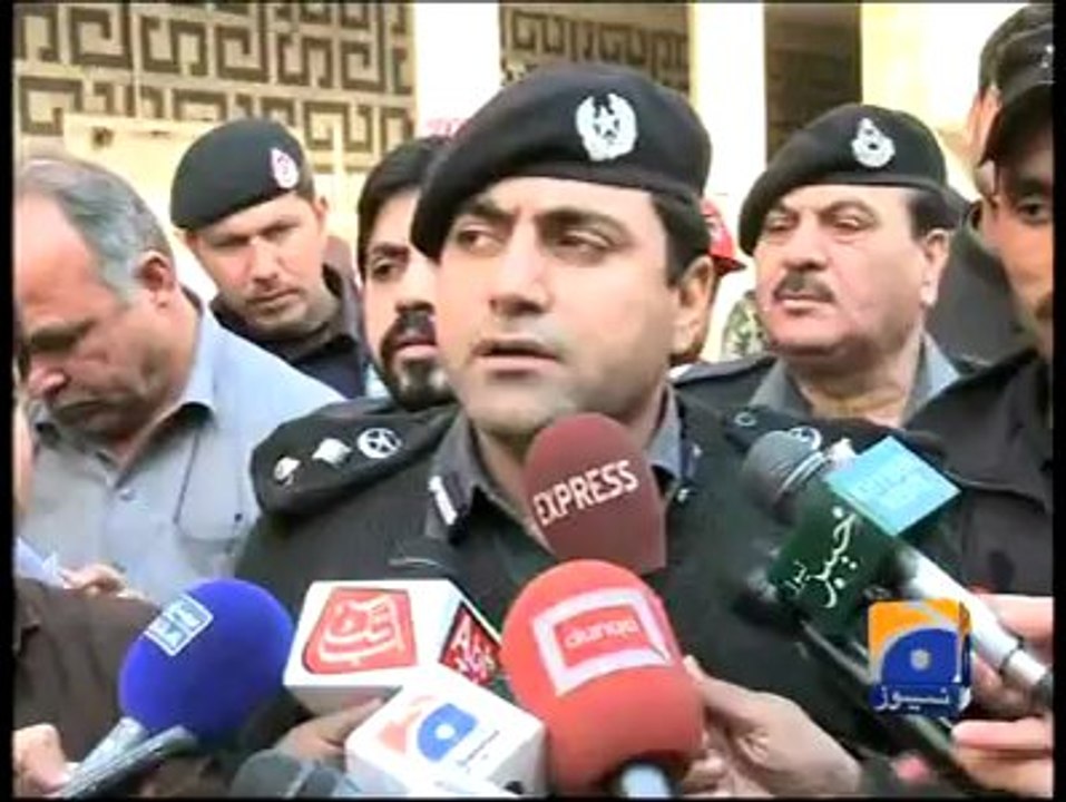 پشاور : شمع سنیما میں دستی بم حملے ، 11 افراد جاں بحق