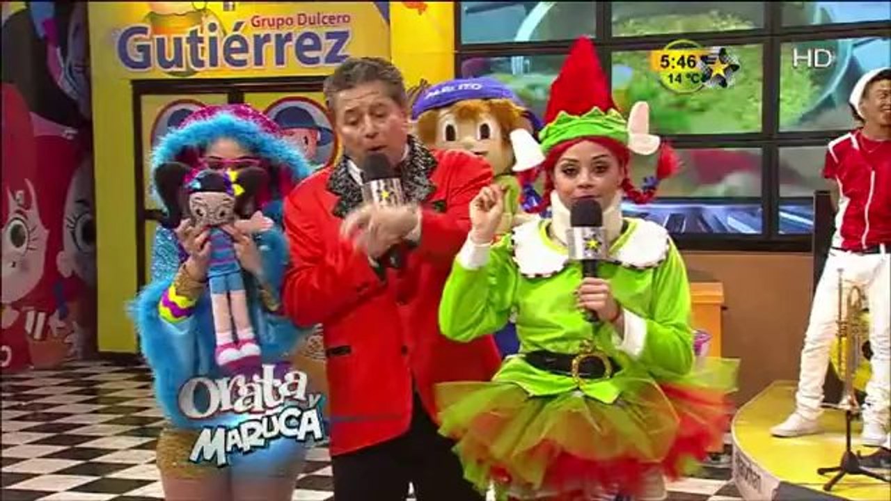 Bezares les explica a Maruca y a Orata que es u...