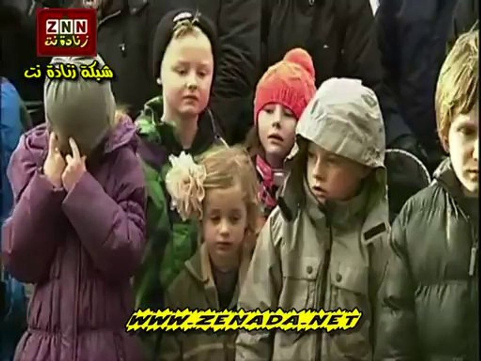 لحظة مرعبة لقتل زرافة ووضعها للأسود