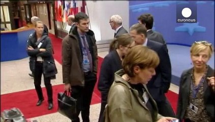 EU raises possibility of sanctions against Ukraine if situation deteriorates