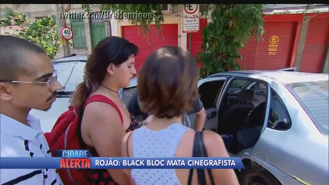 Un caméraman attaque un homme au Brésil