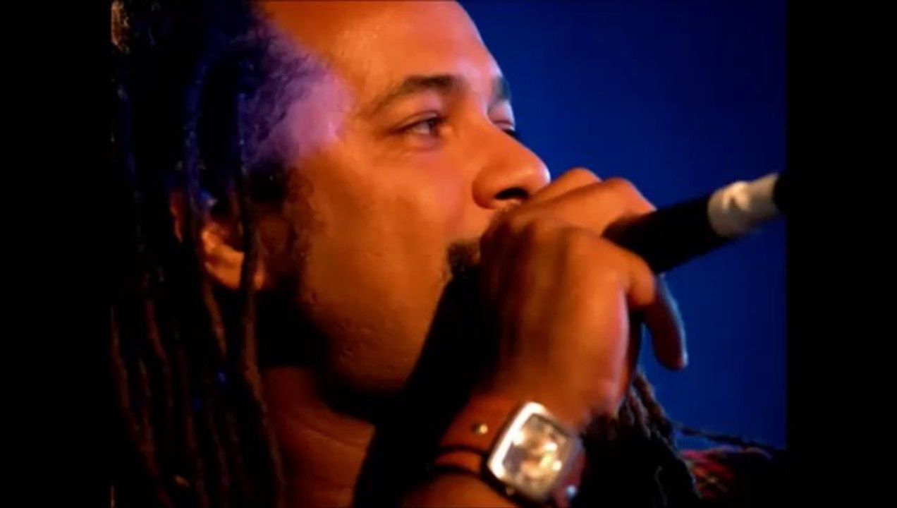 Duelo de Musicas  Fala me de Amor  Santos e Pecadores