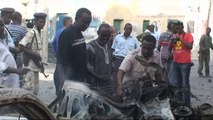 قتيل وجريح في انفجار سيارتين مفخختين في مقديشو