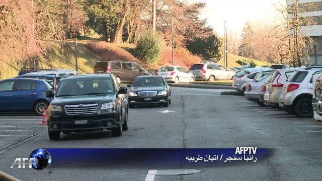 جلسة مشتركة بين وفدي النظام والمعارضة السوريين في جنيف