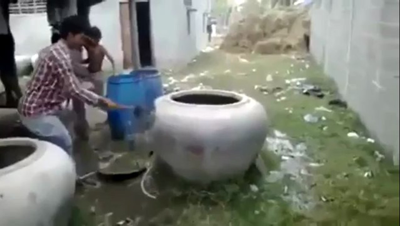 Du errätst nie was sich in diesem Tontopf befinde