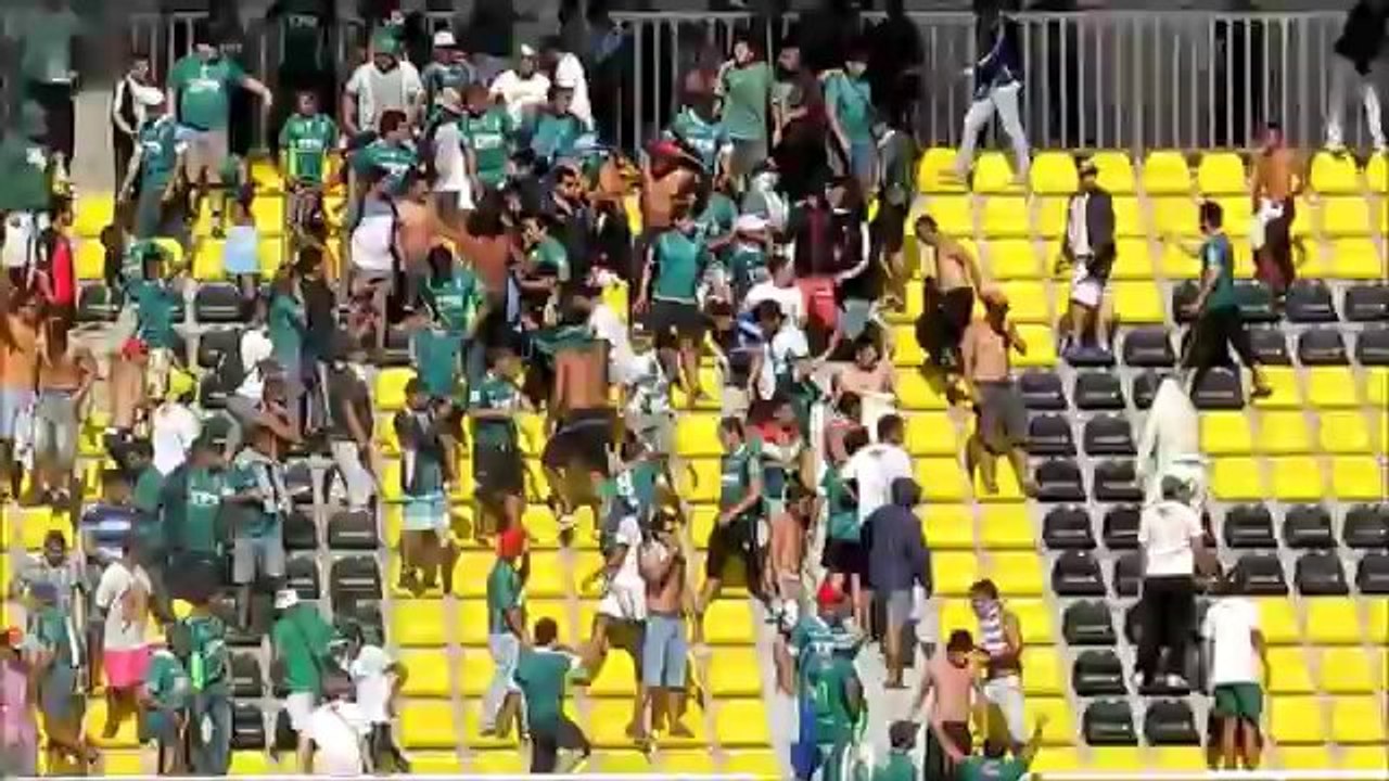 HOOLIGANS: Santiago Wanderers vs. Universidad de Chile 9.02.2013