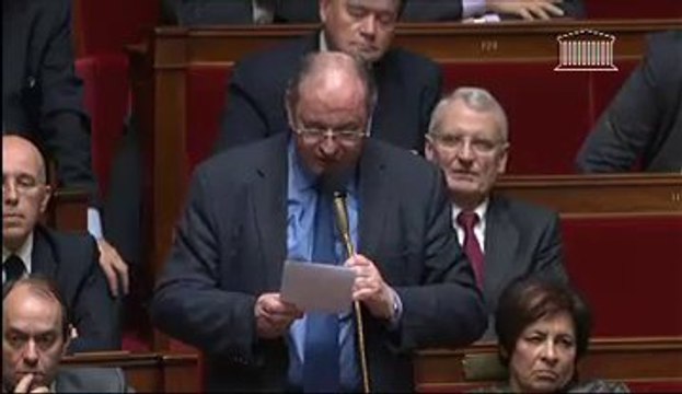 Bernard Perrut - Baisse des dépenses publiques