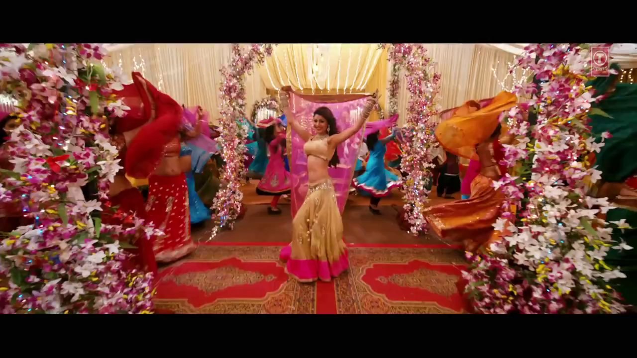 JAD MEHNDI LAG LAG JAAVE