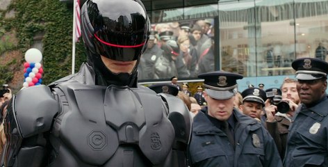 "RoboCop" Suit Up Featurette