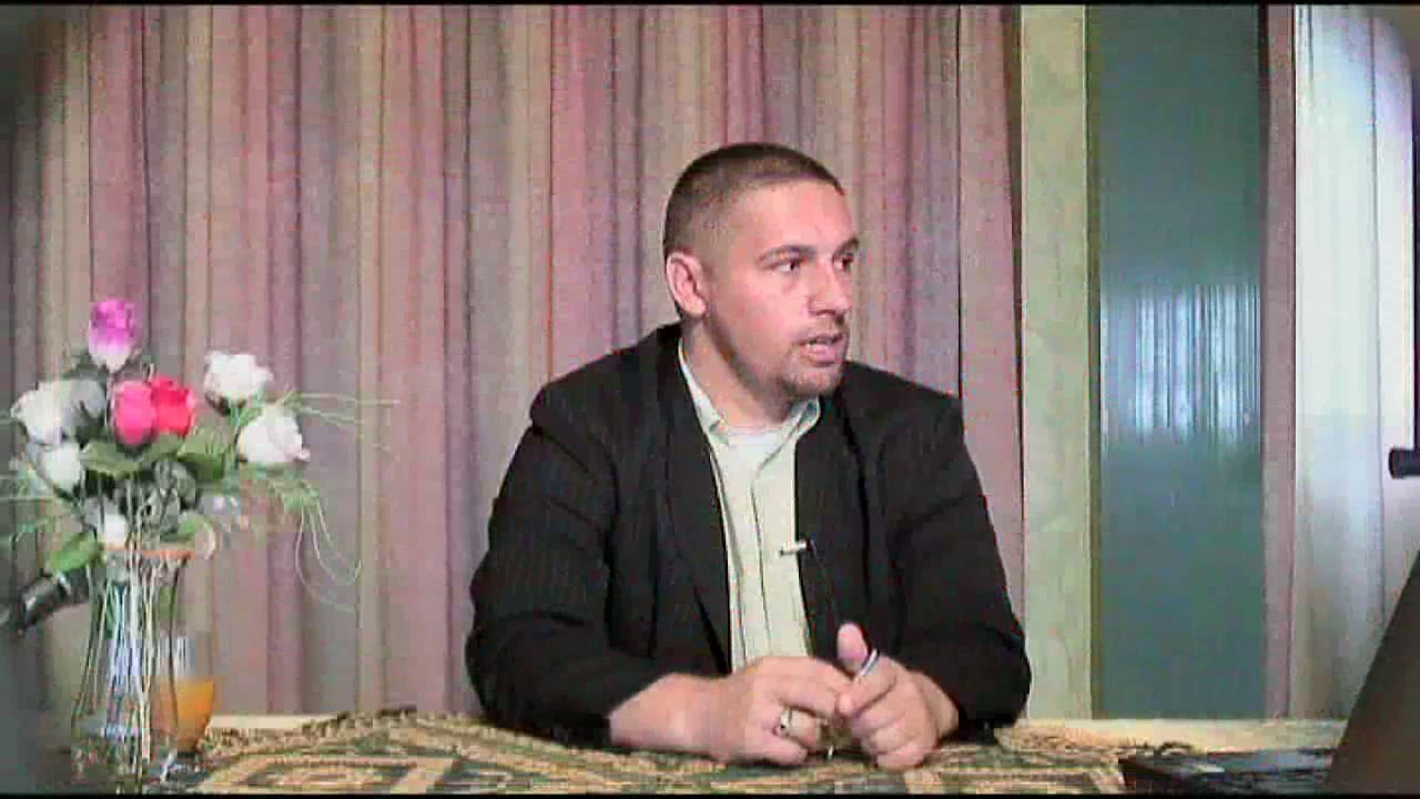 "Отслужването на молитвата" - Хусейн Ходжа