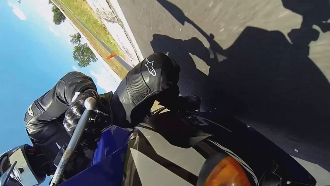 Yamaha YZF R6 Crash