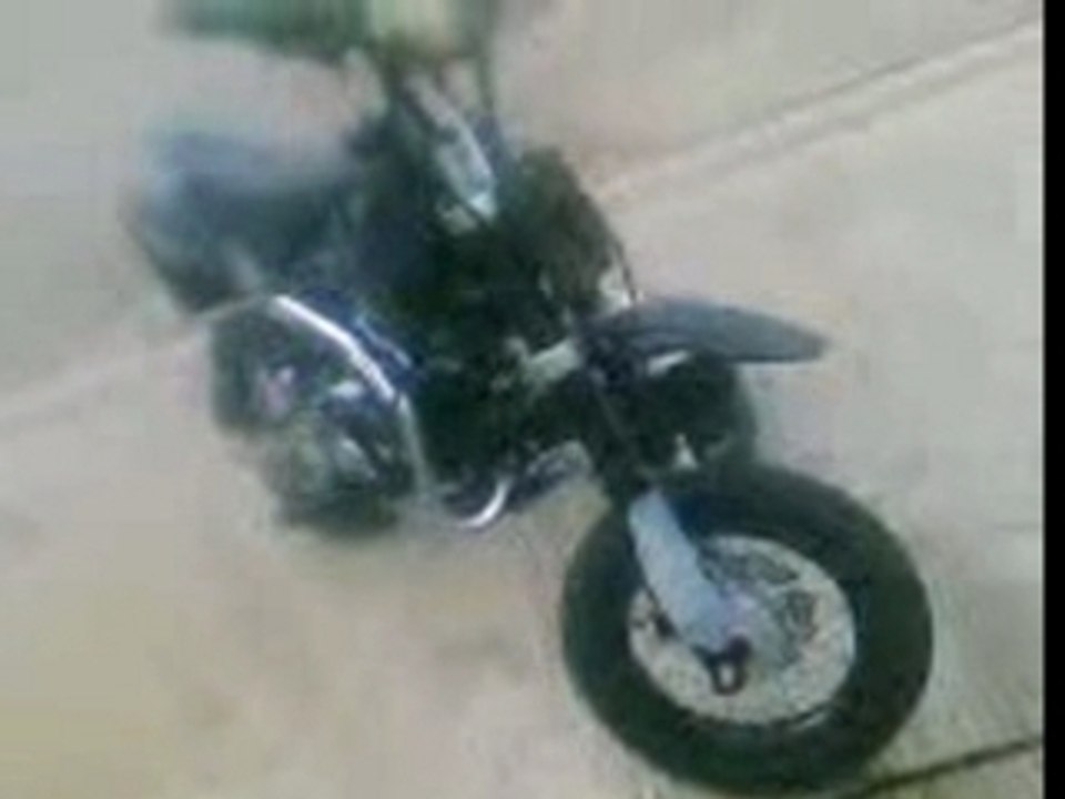 VID002