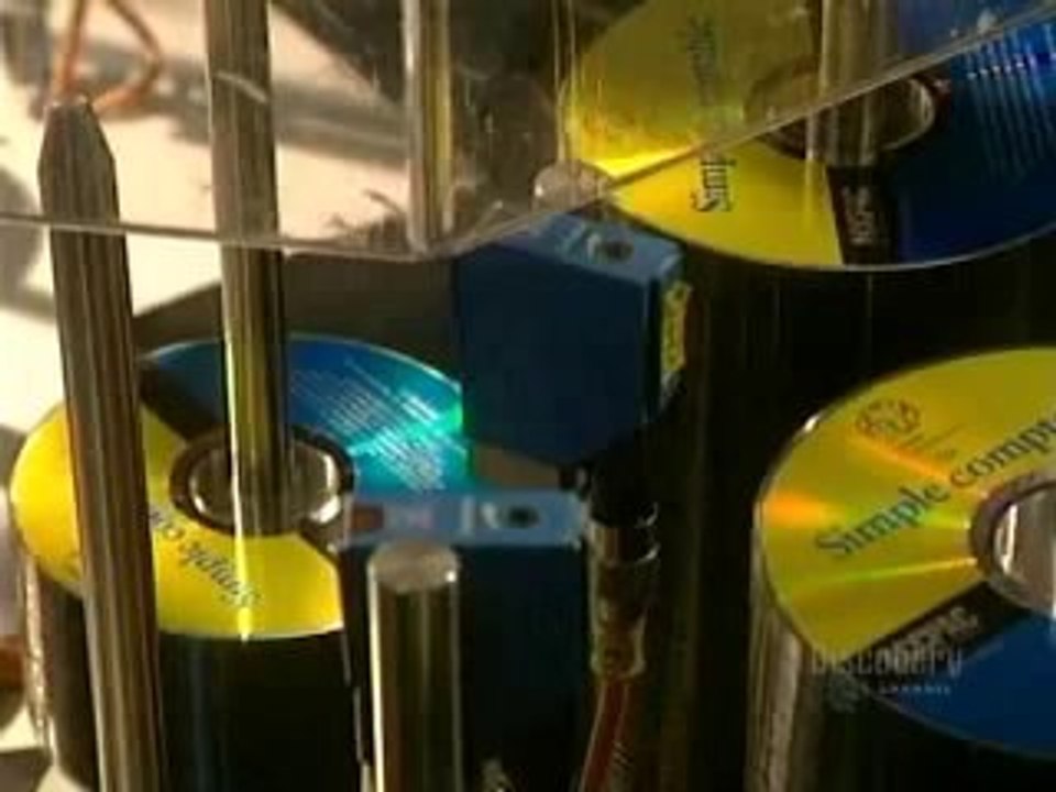 How a CD or DVD is made