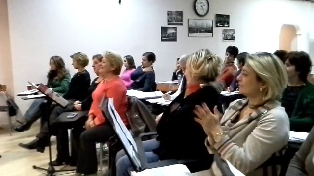 Yollar Uzak Gelemedim - Yurdanur Özkamer - Şef Füsun Batum - Kartal Musiki Derneği