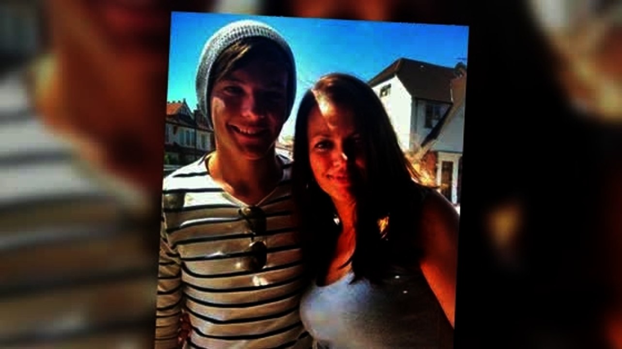 One Directions Louis Tomlinson's Mum Has Twins