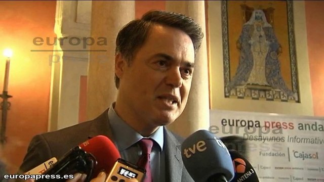 Zoido no se siente desautorizado por Rajoy