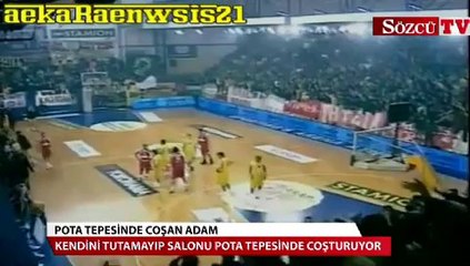 Pota tepesinde coşan adam